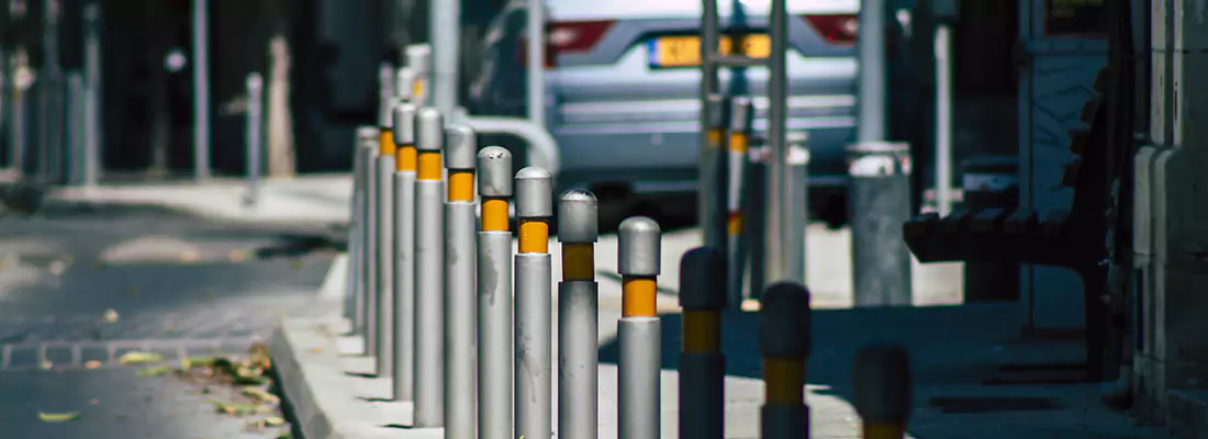 Safe and Convenient Retractable Barrier Column Systems for Properties in Northdale, FL